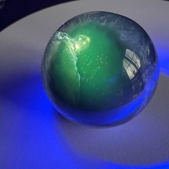 Volcano Agate Sphere UV Reactive (#3) - Picture 6 of 12